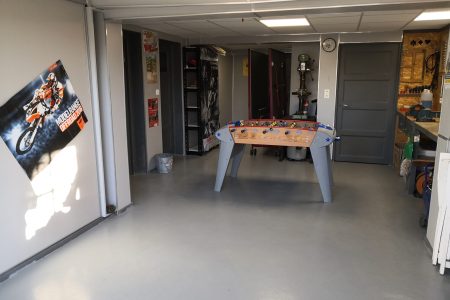 garage et salle de jeux